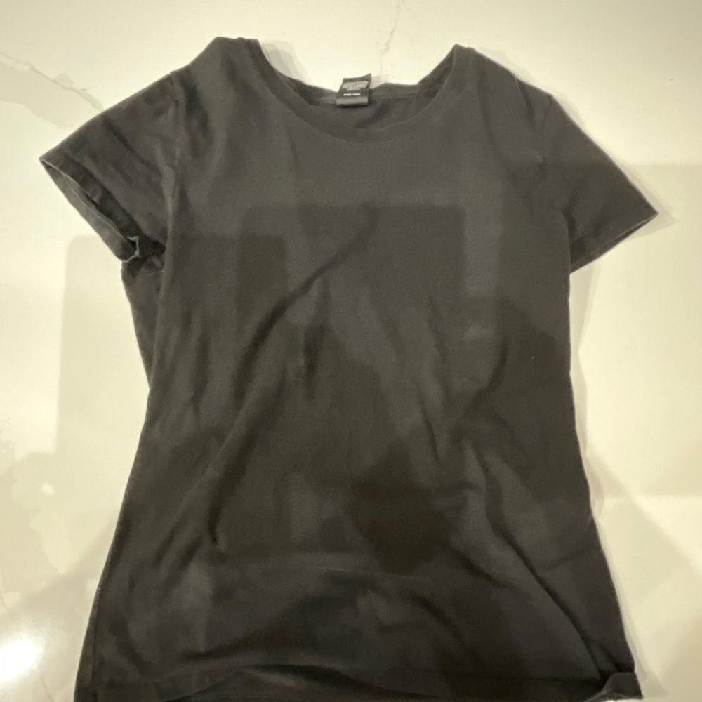 Hanes black tee. Size M